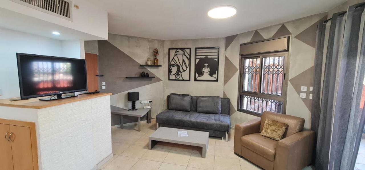 Amdar Holiday Apartments Ейлат Екстер'єр фото