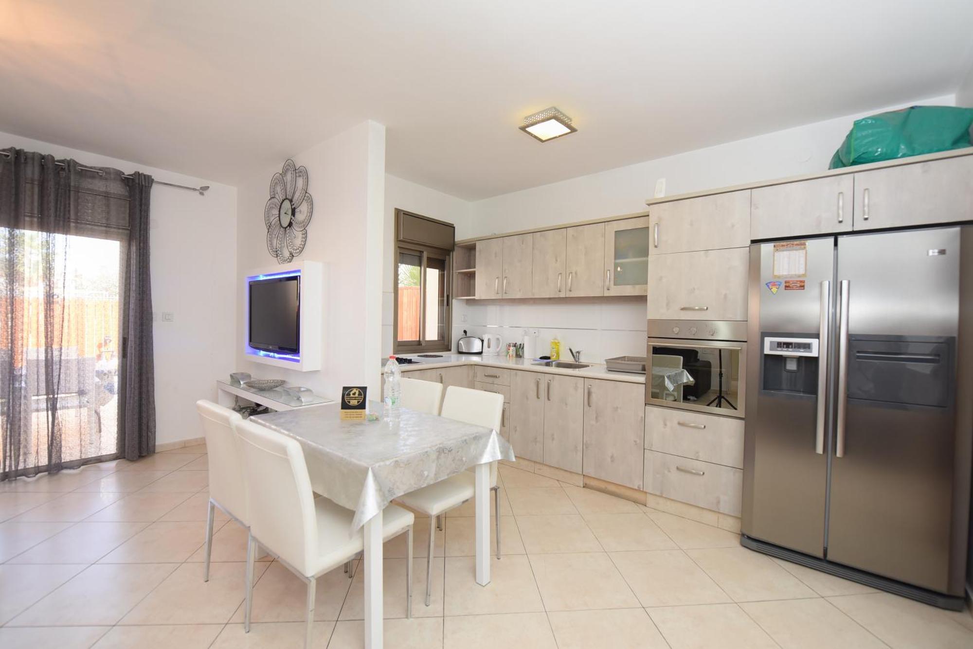 Amdar Holiday Apartments Ейлат Екстер'єр фото