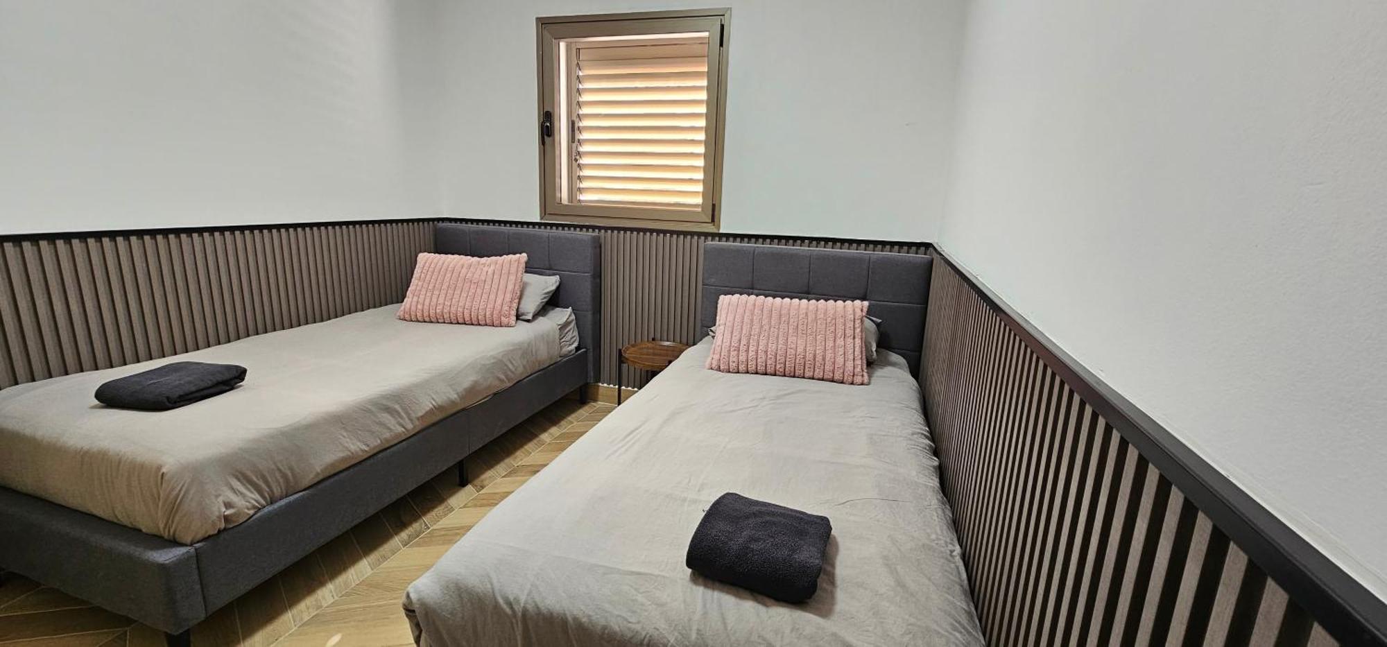 Amdar Holiday Apartments Ейлат Номер фото